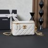 Chanel bag - Image 4