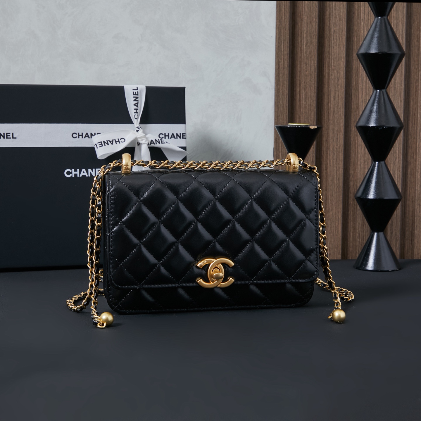 wsxc1760336384855_0 Chanel bag - Image 1