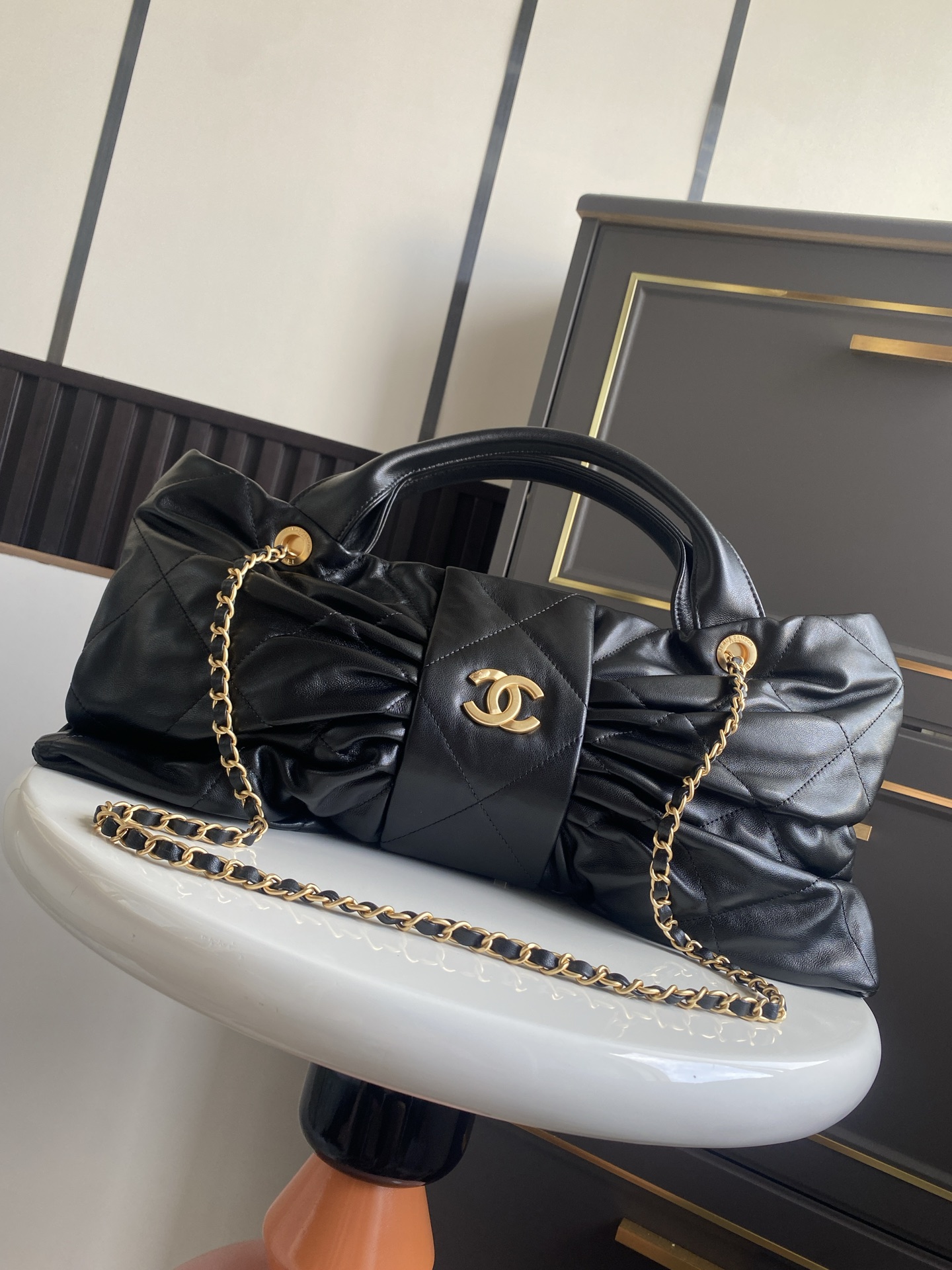 wsxc1760414183353_0 Chanel bag - Image 1