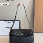Chanel Fashion Bag