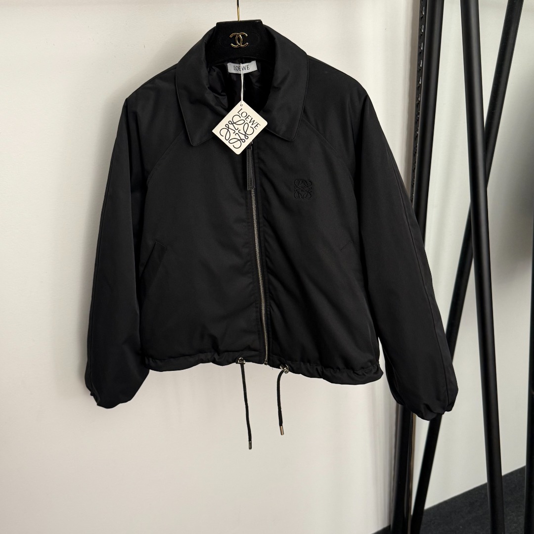wsxc1760602939781_0 LOEWE jacket - Image 1