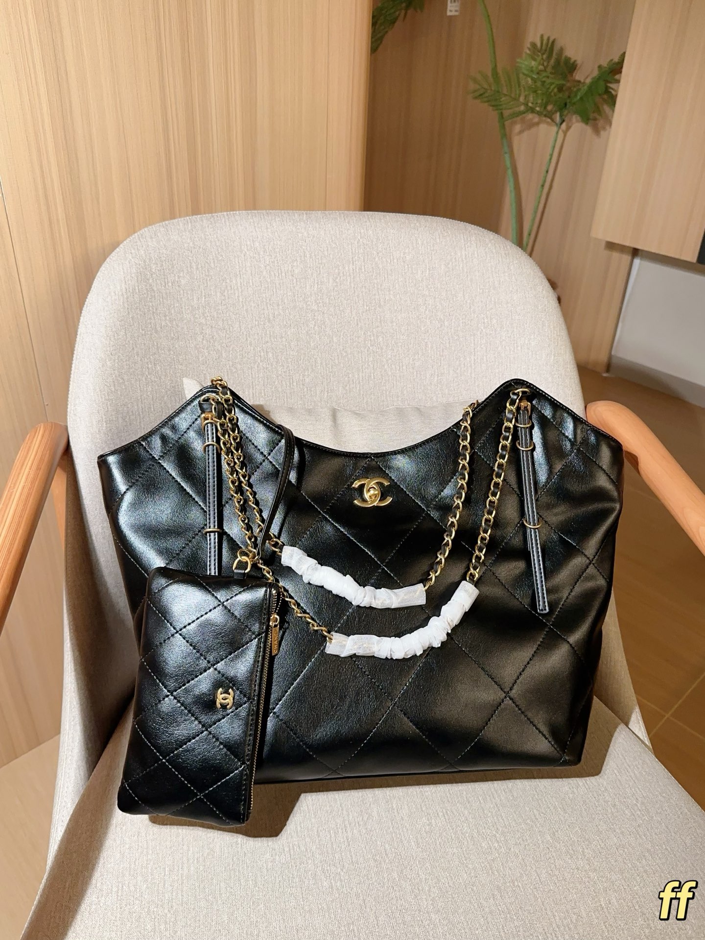 wsxc1760790356711_0 Chanel Fashion Bag - Image 1