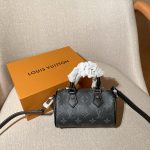 Louis Vuitton Fashion Bag