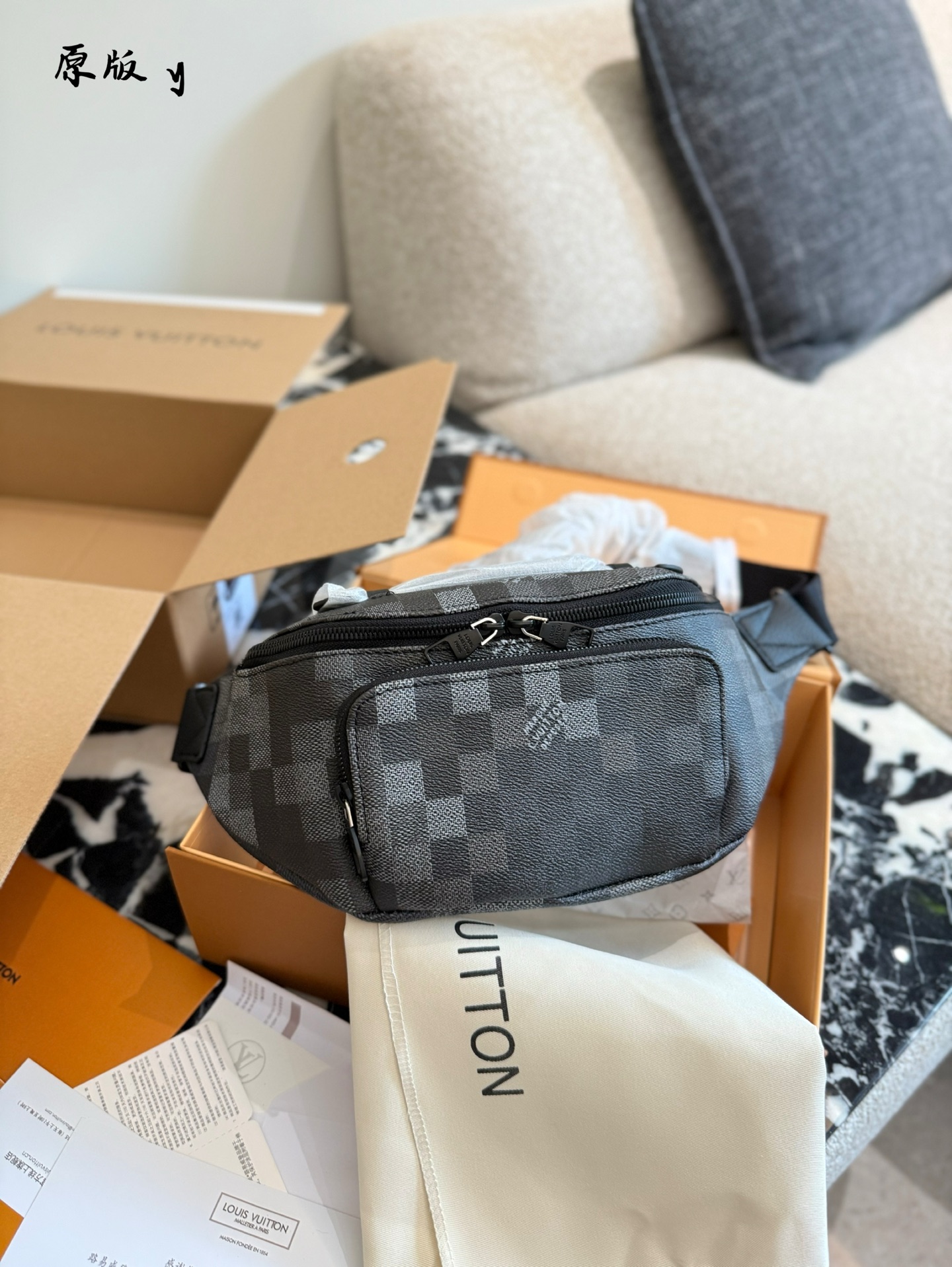 wsxc1760808528382_0 Louis Vuitton Fashion Bag - Image 1