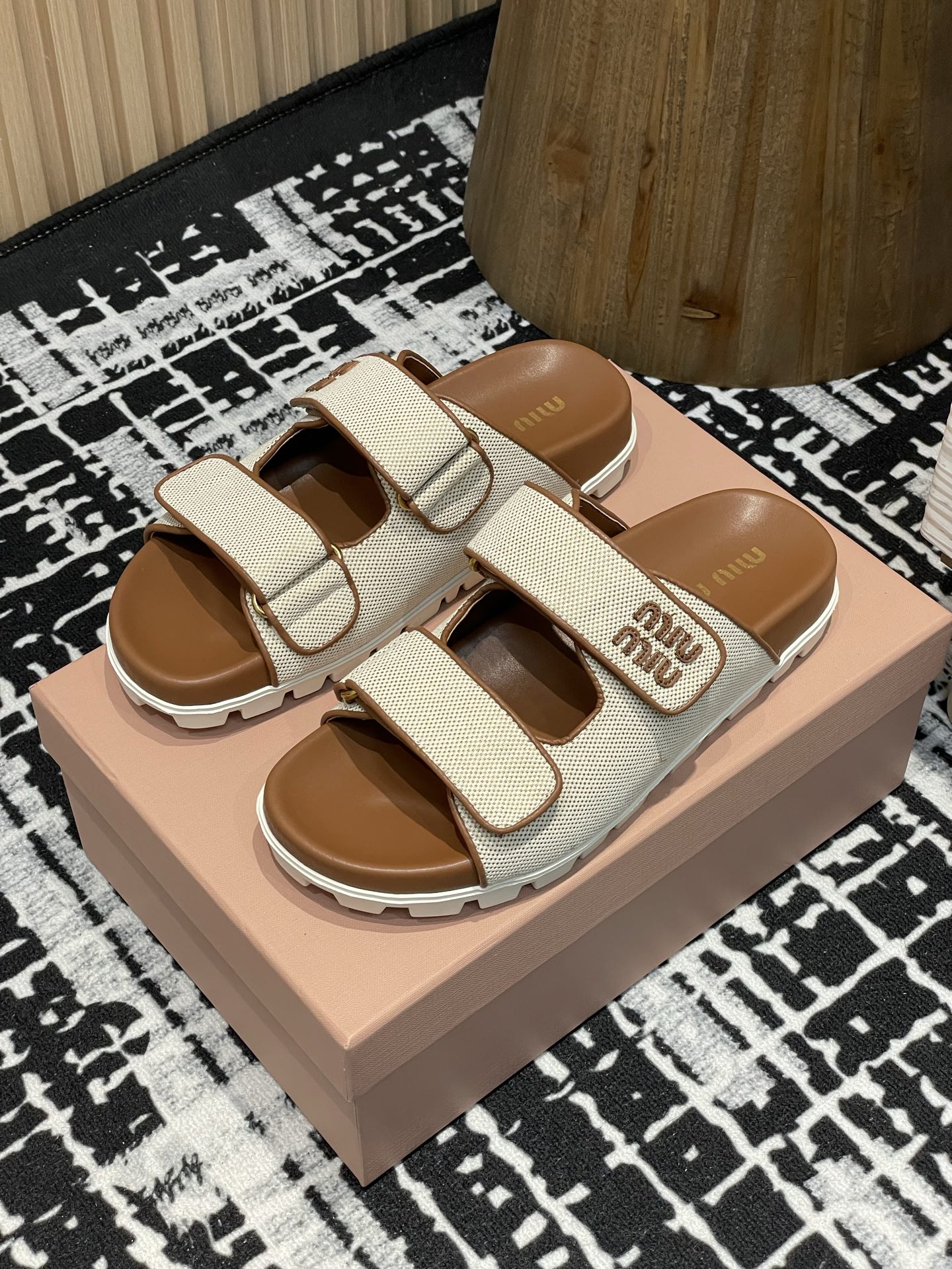 wsxc1760889118702_0 Miu Miu Fashion Slippers - Image 1