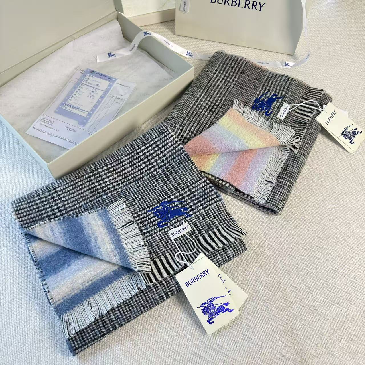 wsxc1760901971807_1 Burberry Fashion Scarf - Image 1