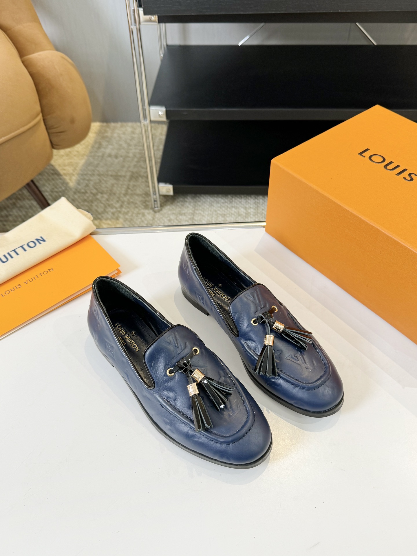 wsxc1761131971692_0 Louis Vuitton Fashion Shoes - Image 1