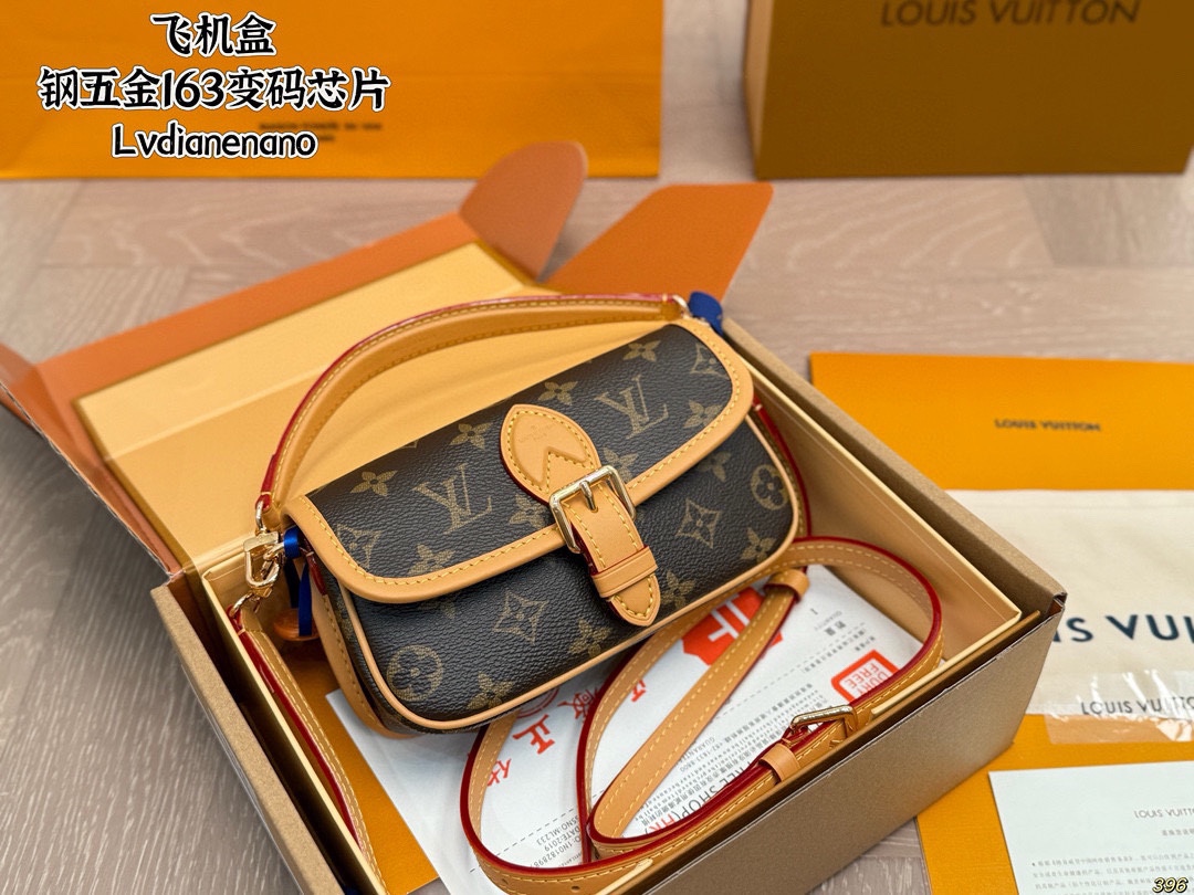 wsxc1761479662909_0 Louis Vuitton Fashion Bag - Image 1