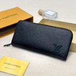 Louis Vuitton Fashion Wallet