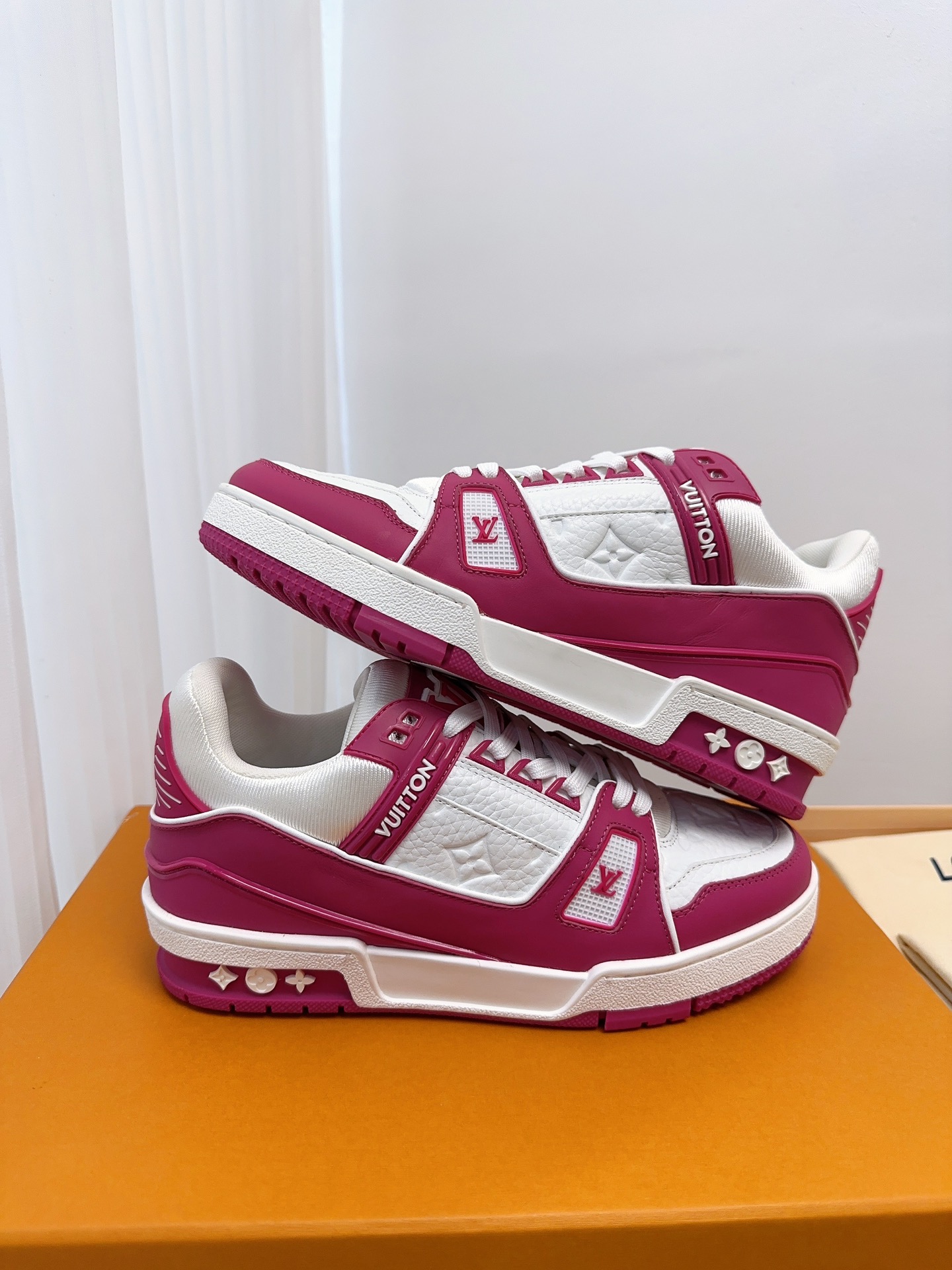 wsxc1761555398996_0 Louis Vuitton Fashion Shoes - Image 1
