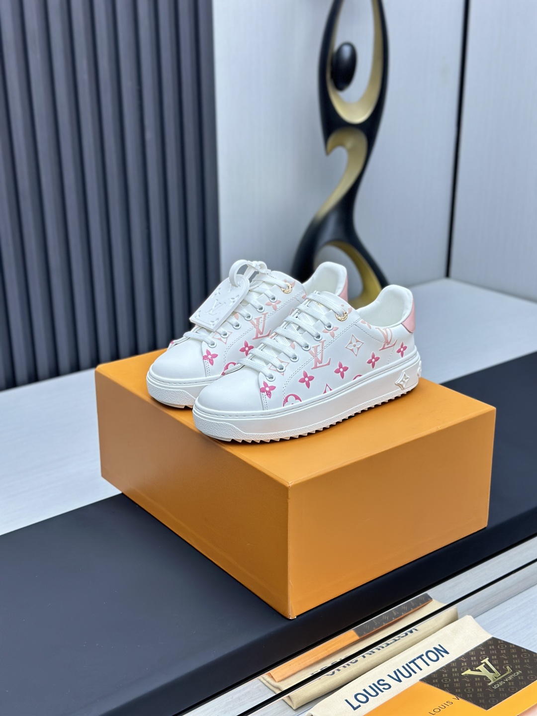wsxc1761577607512_0 Louis Vuitton Fashion Shoes - Image 1