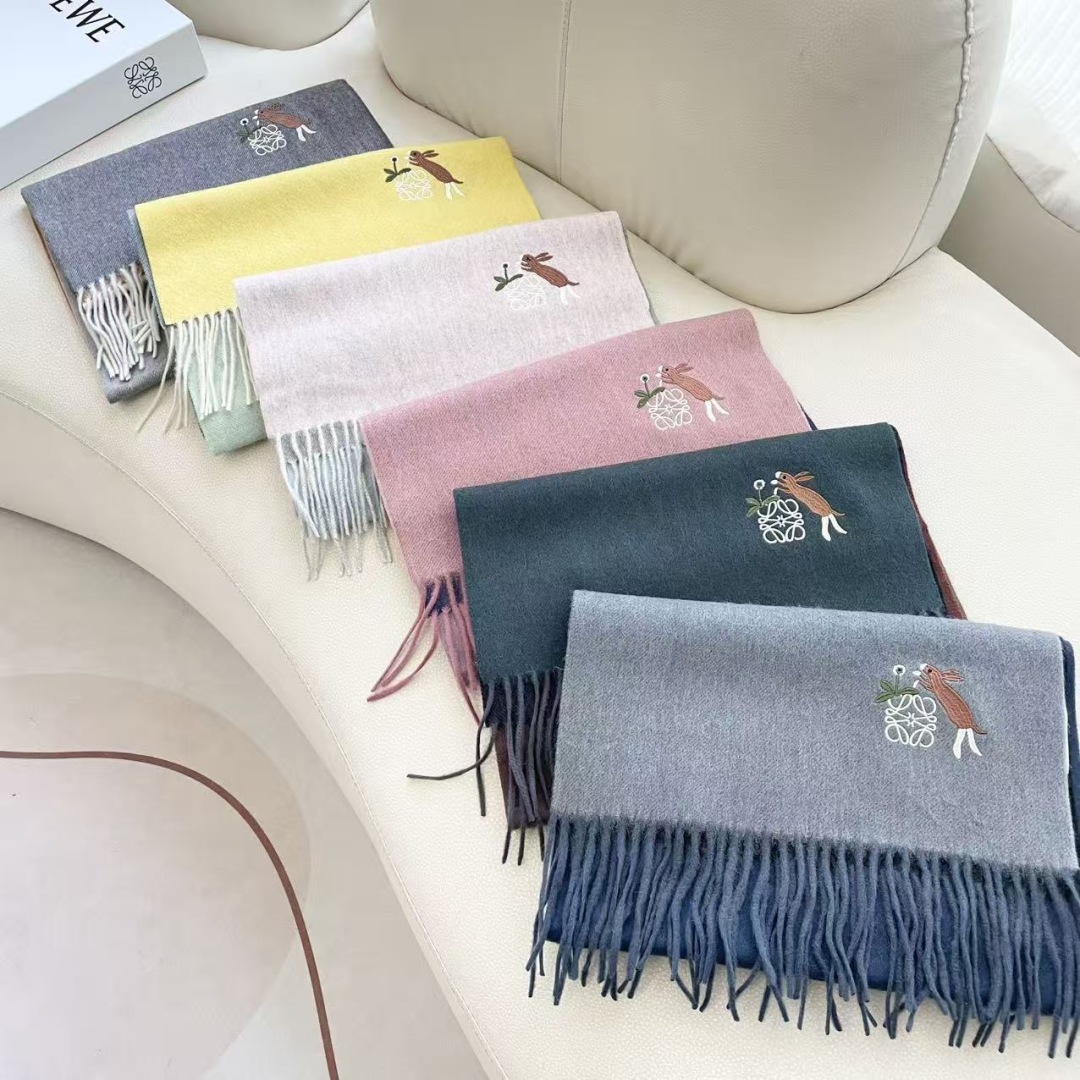 wsxc1761590590772_1 LOEWE Fashion Scarf - Image 1