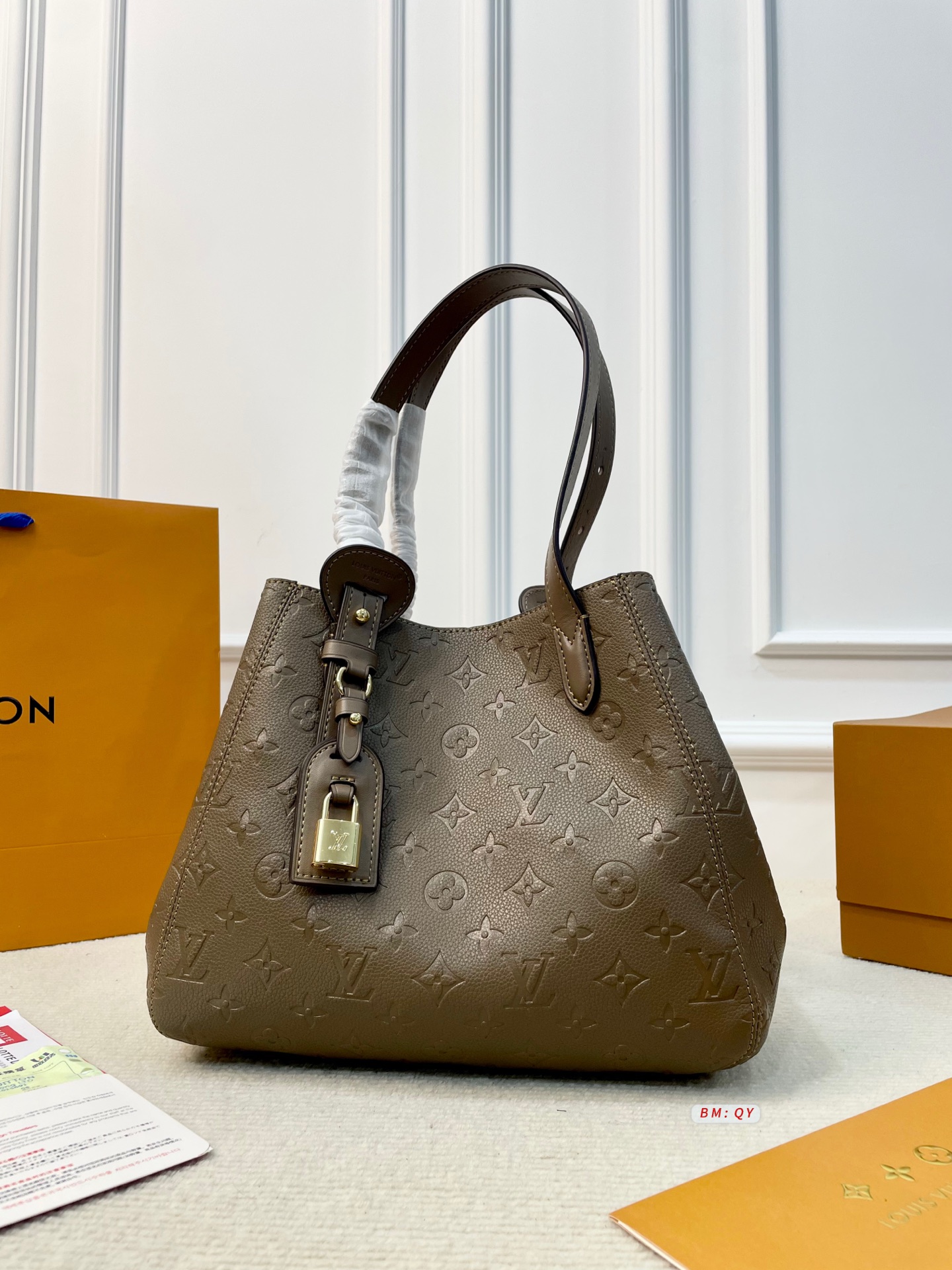 wsxc1761766994619_1 Louis Vuitton Fashion Bag - Image 1