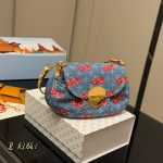 Louis Vuitton Fashion Bag
