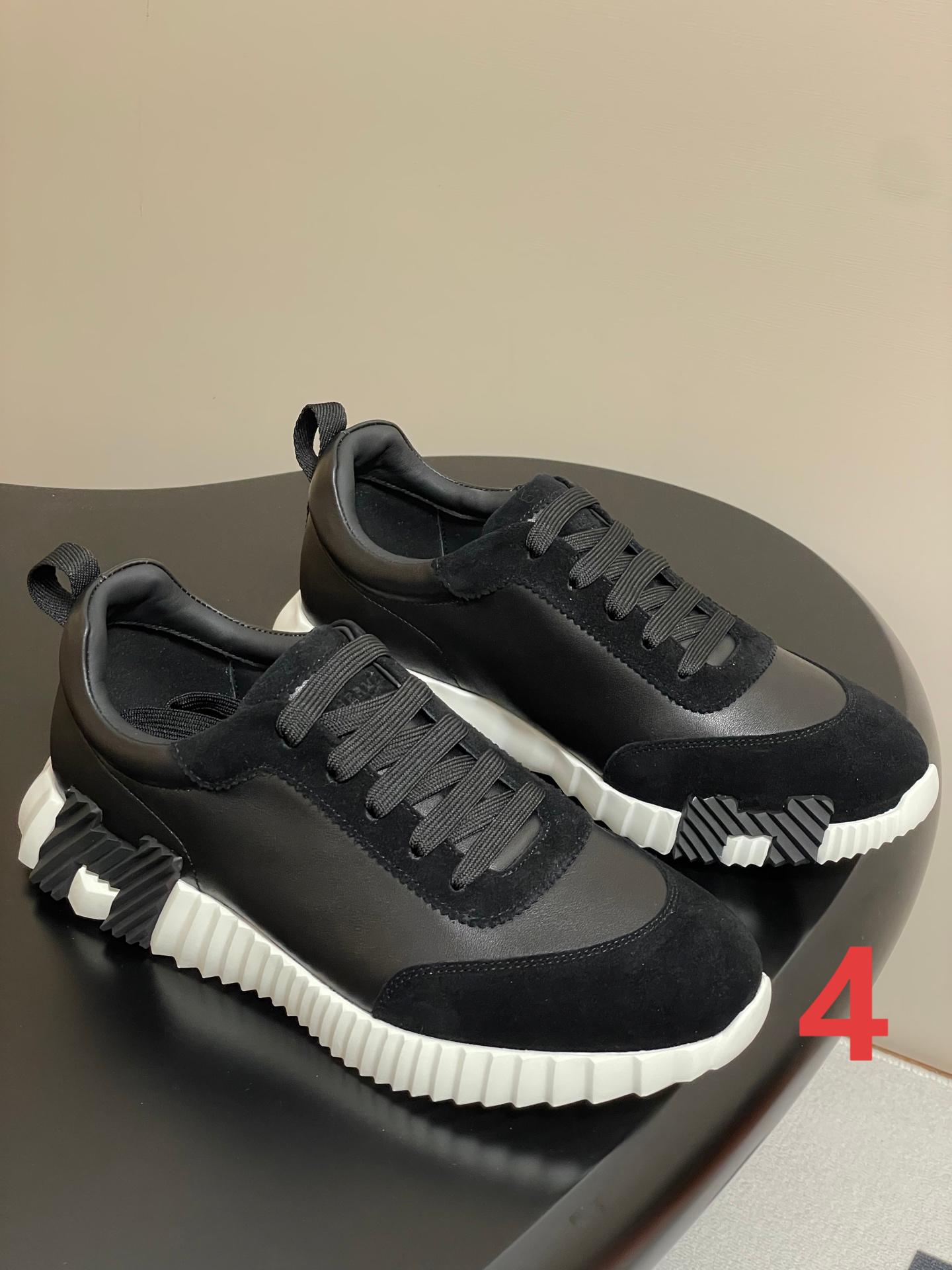 i1746735978697_2214_0_1 Hermès sneakers - Image 1