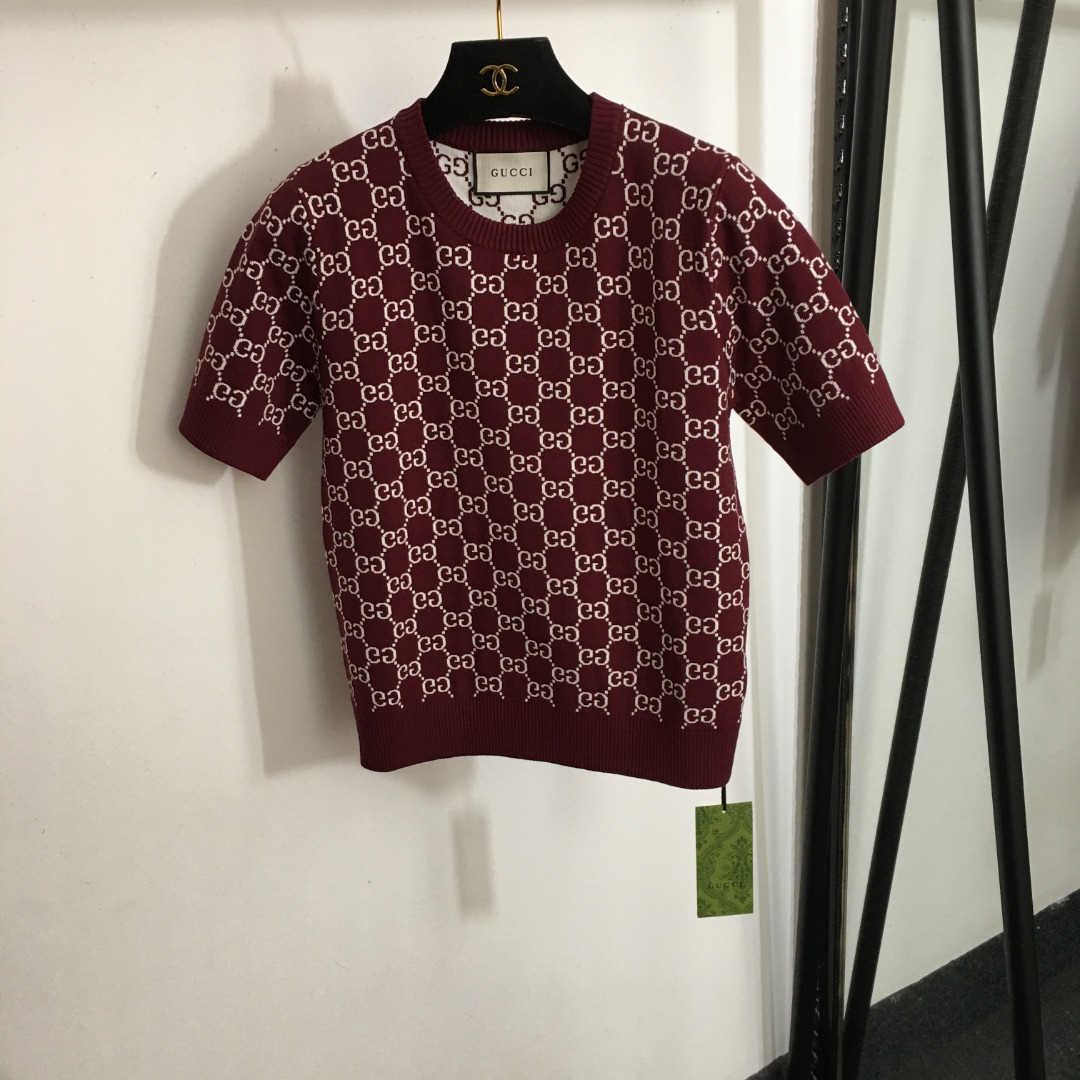 o_1ibb4quvpbmatir173j113113plb Gucci shirt - Image 1