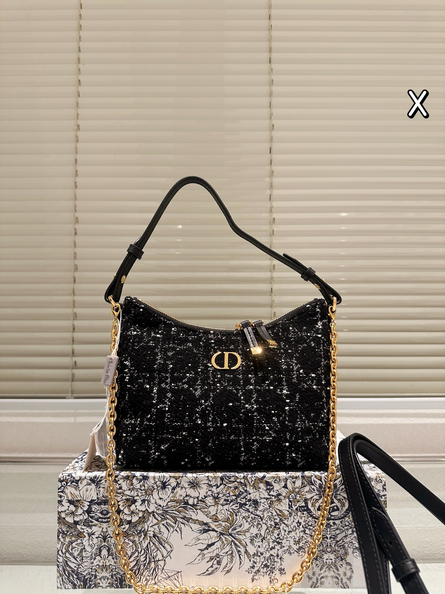 wsxc1762010664698_0 Dior Fashion Bag - Image 1