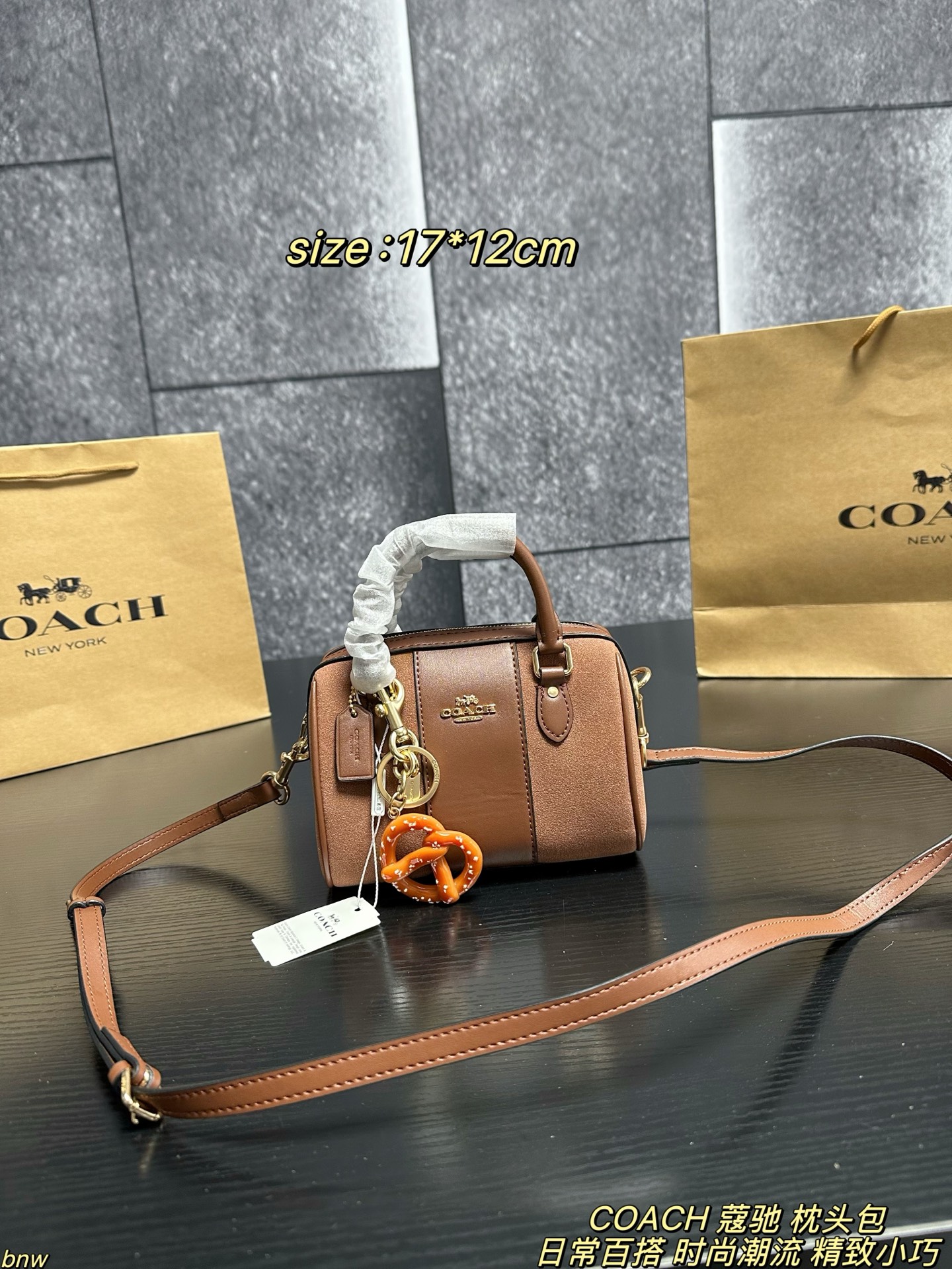 wsxc1762015282039_0 Coach Fashion Bag - Image 1
