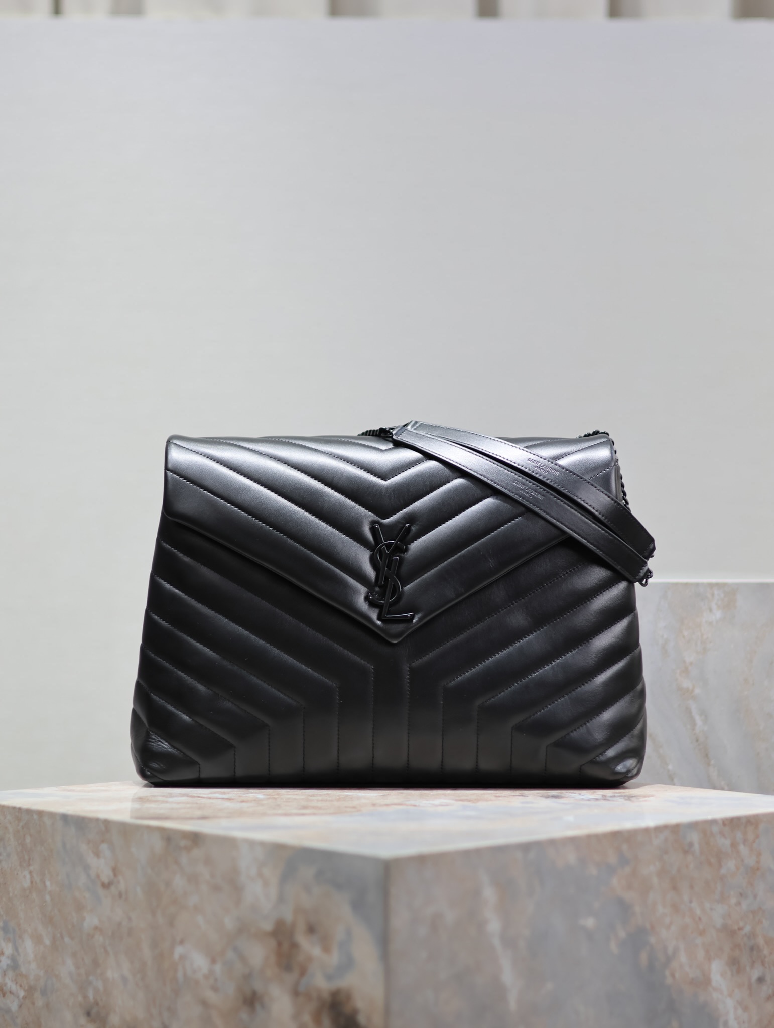 wsxc1762066913647_0 Saint Laurent Fashion Bag - Image 1