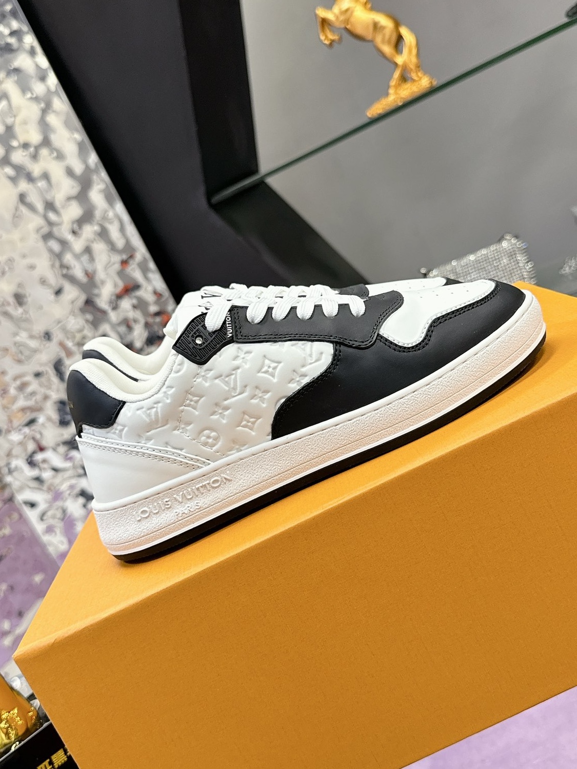 wsxc1762606992878_0 Louis Vuitton Fashion Shoes - Image 1