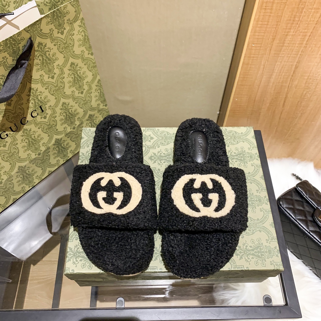 wsxc1762756016288_0 Gucci Fashion Slippers - Image 1