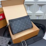 Louis Vuitton Fashion Bag