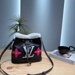 Louis Vuitton Fashion Bag