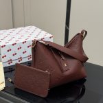 Louis Vuitton Fashion Bag