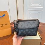 Louis Vuitton Fashion Bag
