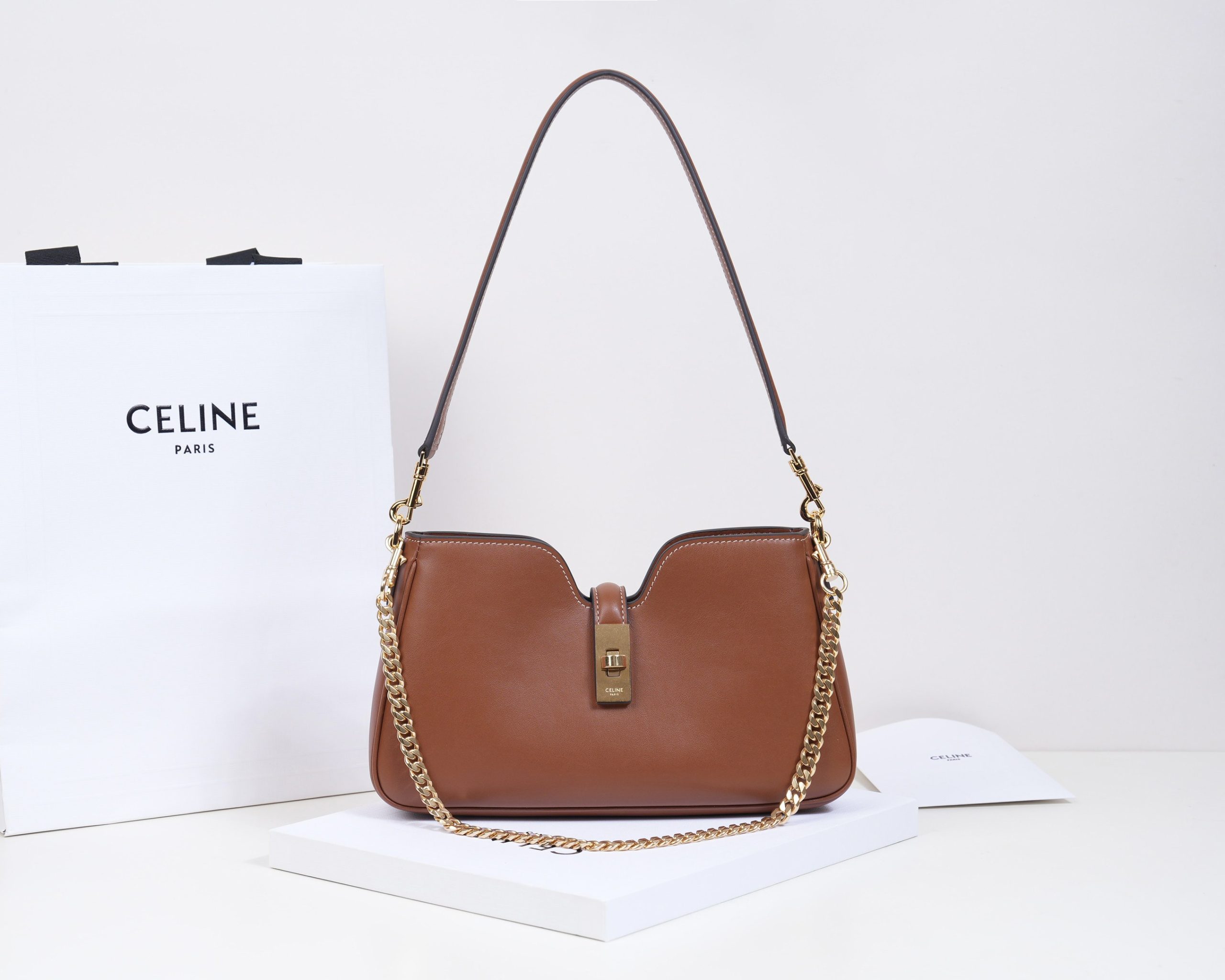 wsxc1763264459711_0 Celine Fashion Bag - Image 1