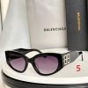 Balenciaga fashion sunglasses - Image 4