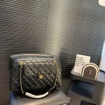 Chanel Fashion Bag