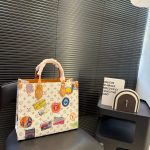 Louis Vuitton Fashion Bag