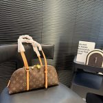 Louis Vuitton Fashion Bag