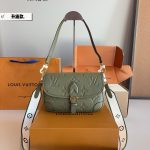 Louis Vuitton Fashion Bag