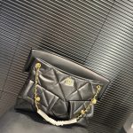 Chanel Fashion Bag