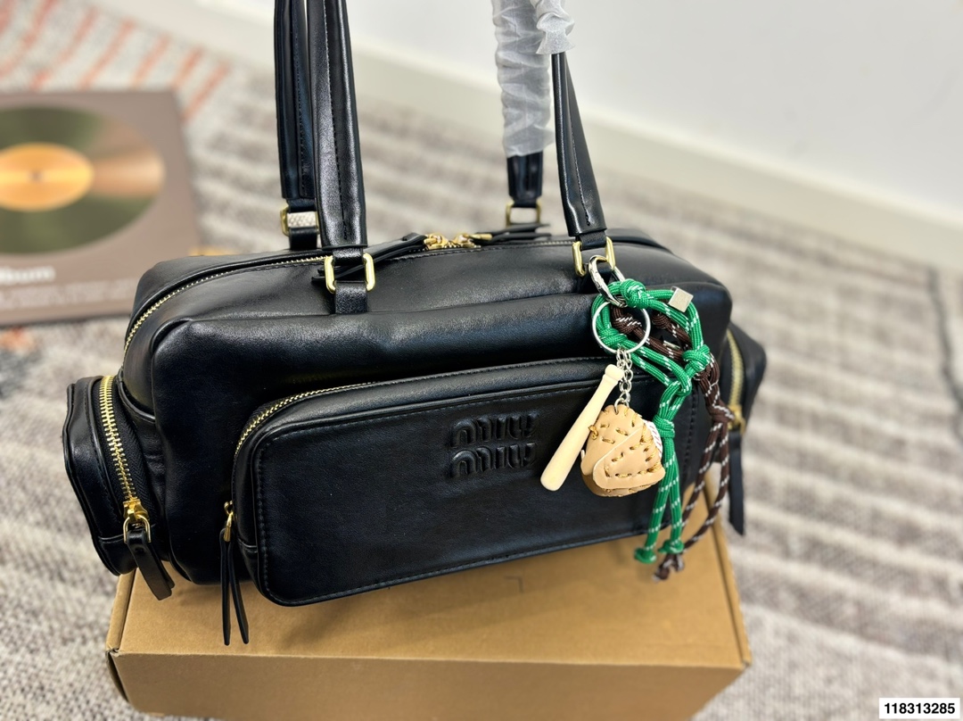 wsxc1764853592965_3 Miu Miu Fashion Bag - Image 1