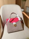 Ferragamo Fashion Bag - Image 4