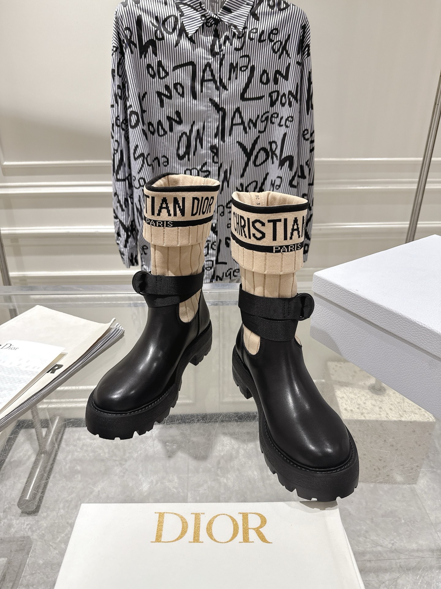 wsxc1764946696601_1 Dior boots - Image 1