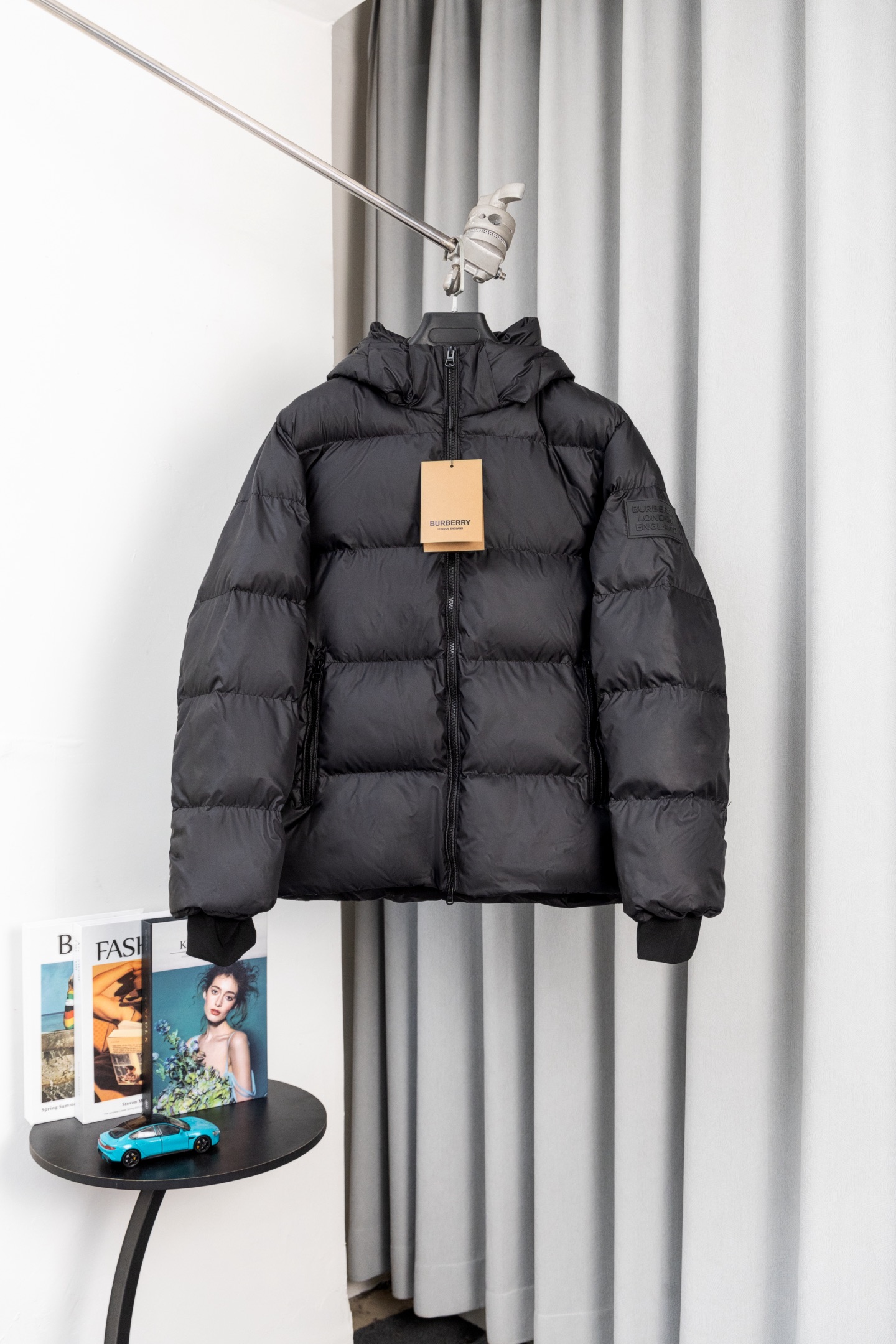 wsxc1764998575182_0 Burberry Down Jacket - Image 1