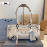 Balenciaga Fashion Bag