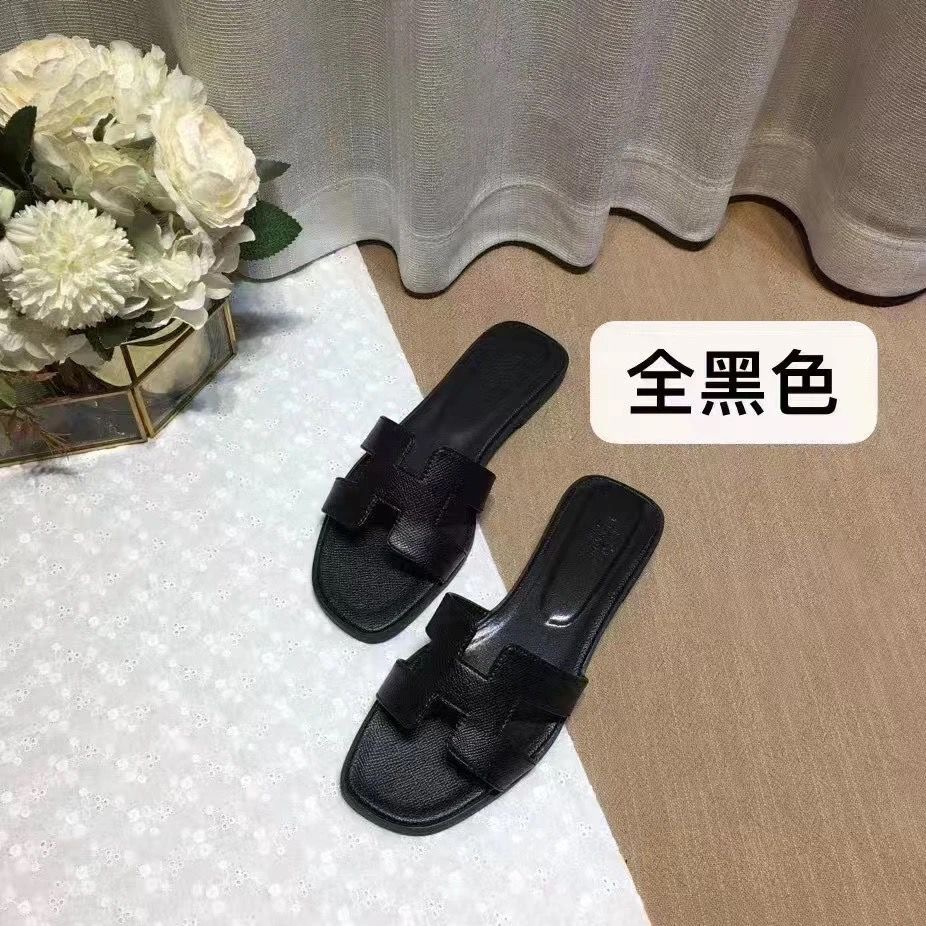微信图片_20251210001824_46_2 Hermes slippers - Image 1