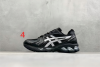 ASICS shoes - Image 4