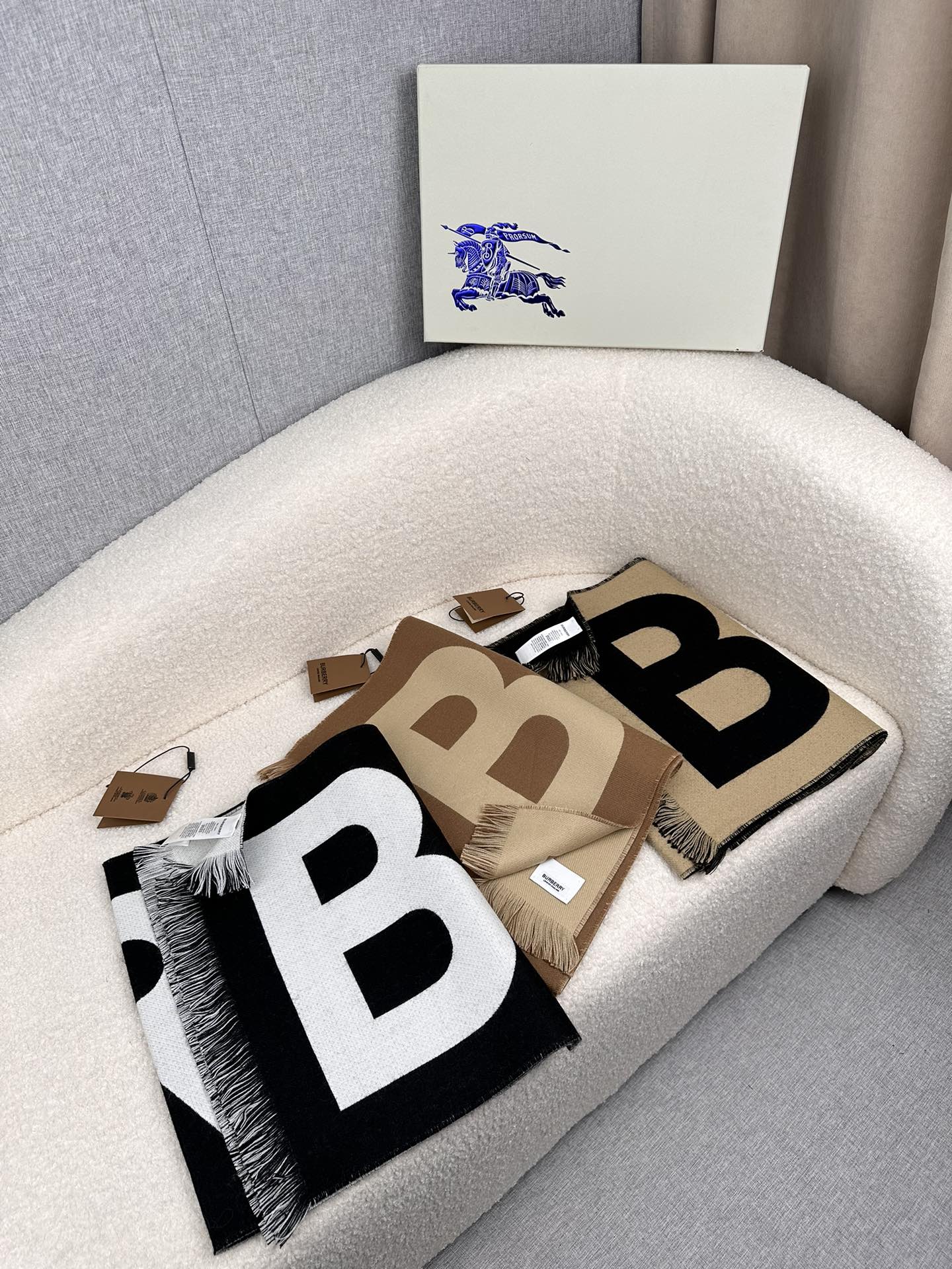 wsxc1767294148096_9 Burberry Fashion Scarf - Image 1