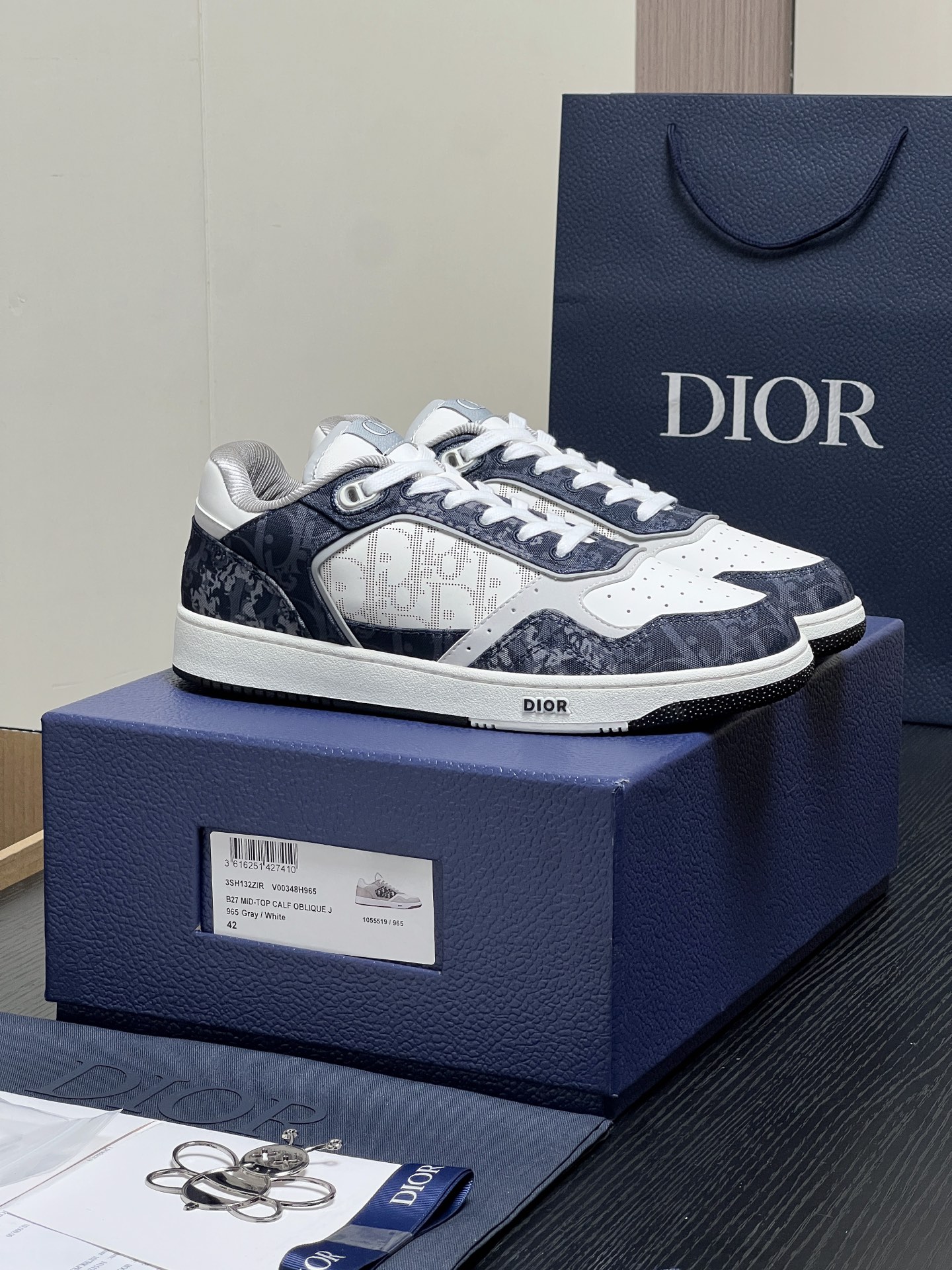 wsxc1769481104141_0 Dior sneakers - Image 1