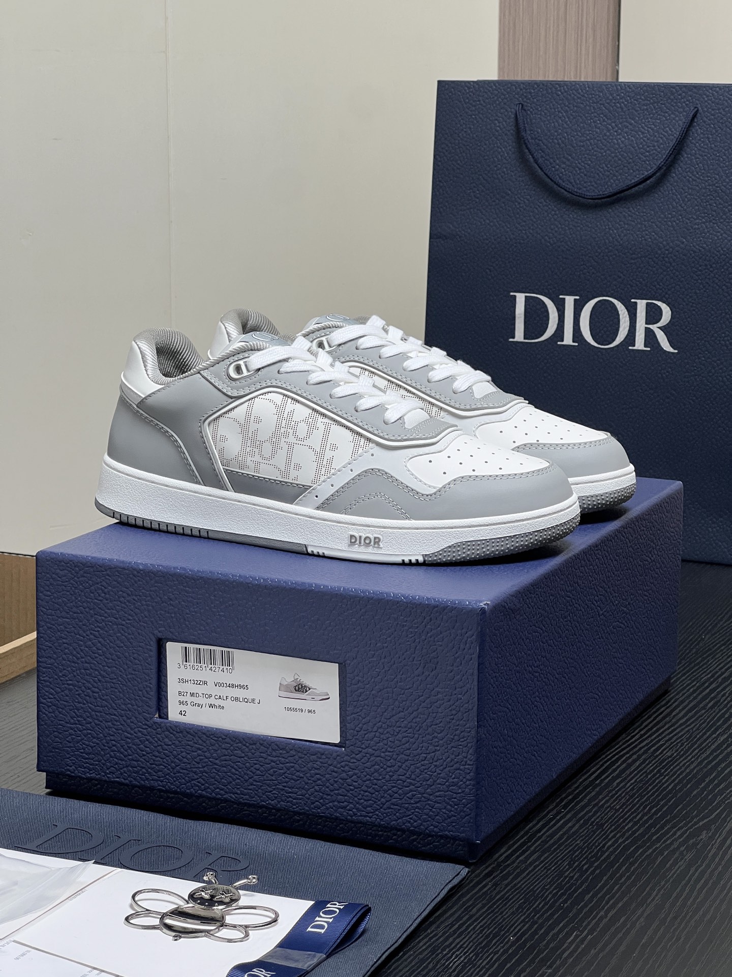 wsxc1769481339500_0 Dior sneakers - Image 1
