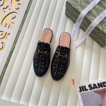 Gucci shoes
