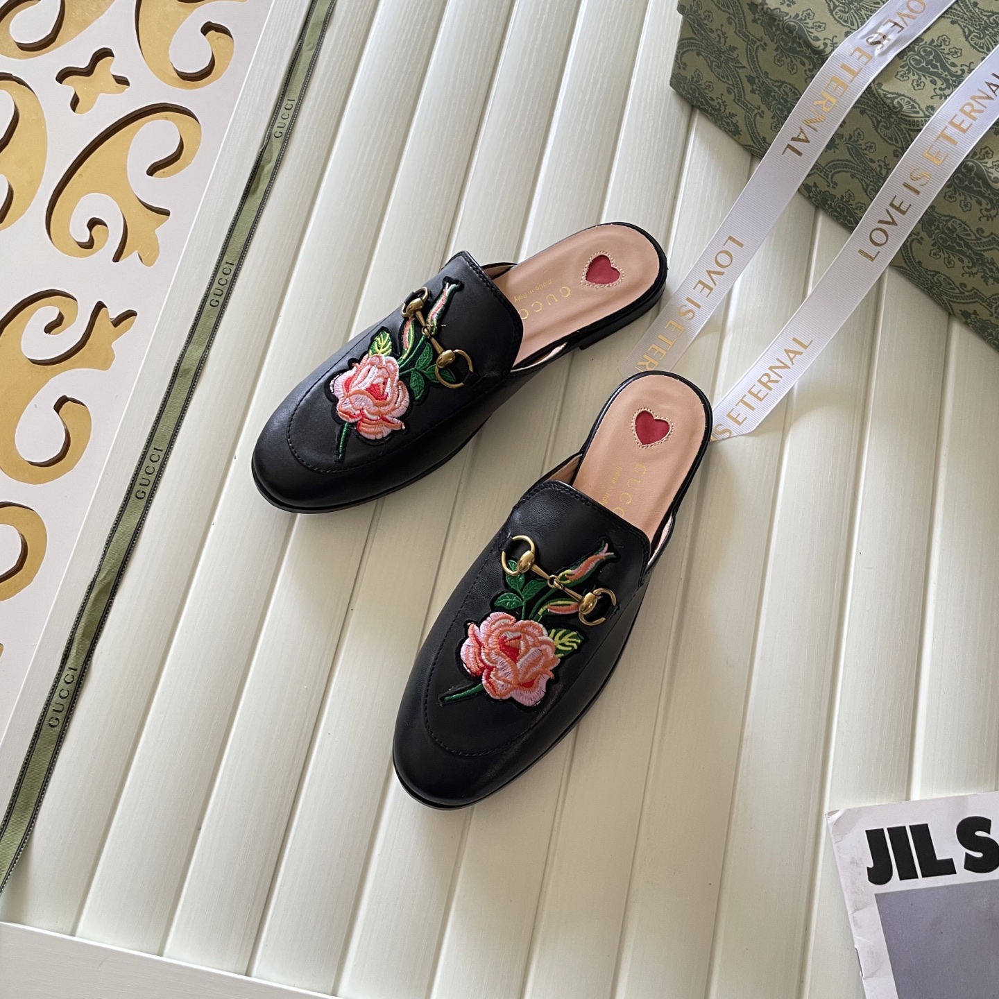 wsxc1770237732921_2 Gucci shoes - Image 1