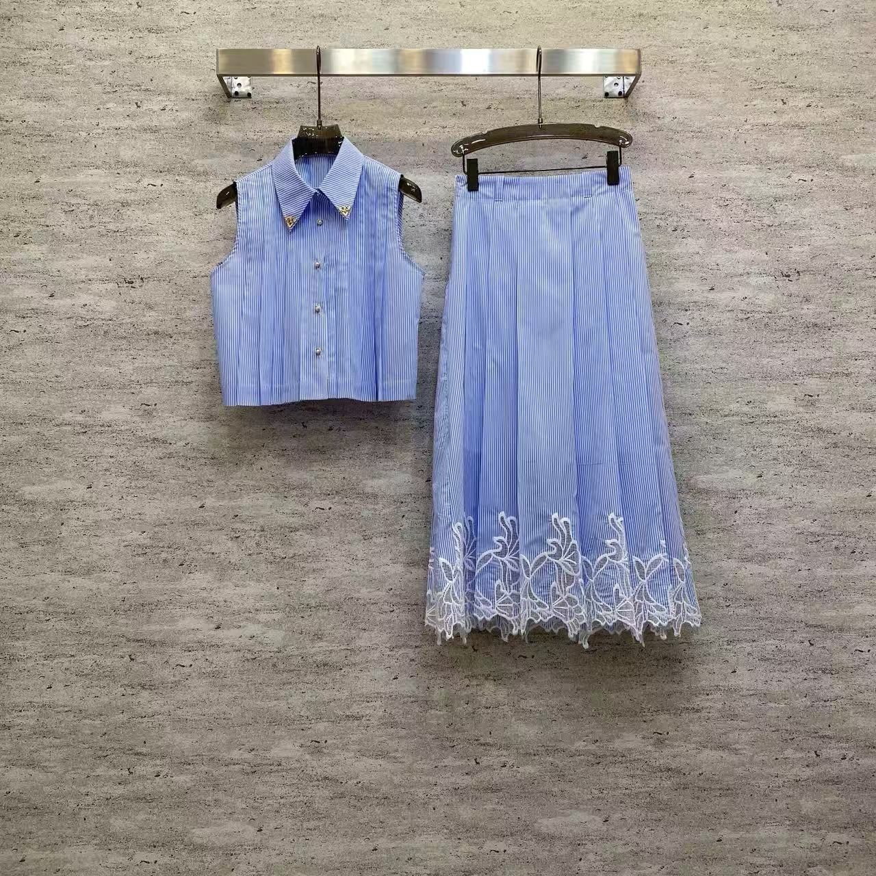 67f0e5cc Versace set - Image 1