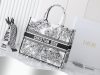 Dior Fashion Bag - Image 2